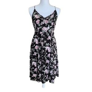Aakaa Womens Dress Size Medium Floral Spaghetti Straps Open Back Black Floral